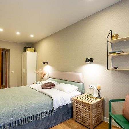 Luxury Apartment With 2 Bedrooms In The City Center Mykolaiv Eksteriør billede