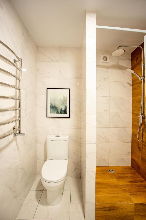 Luxury Apartment With 2 Bedrooms In The City Center Mykolaiv Eksteriør billede