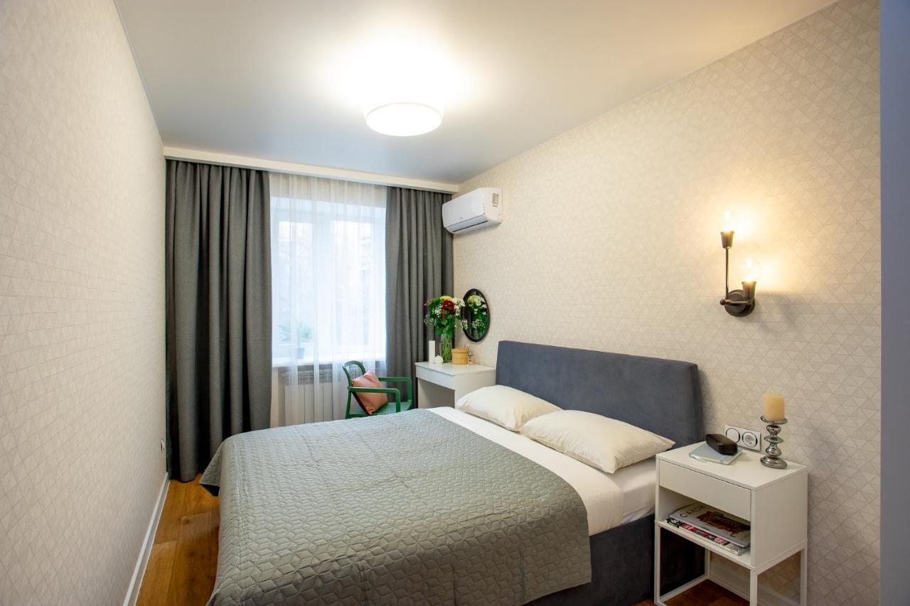Luxury Apartment With 2 Bedrooms In The City Center Mykolaiv Eksteriør billede