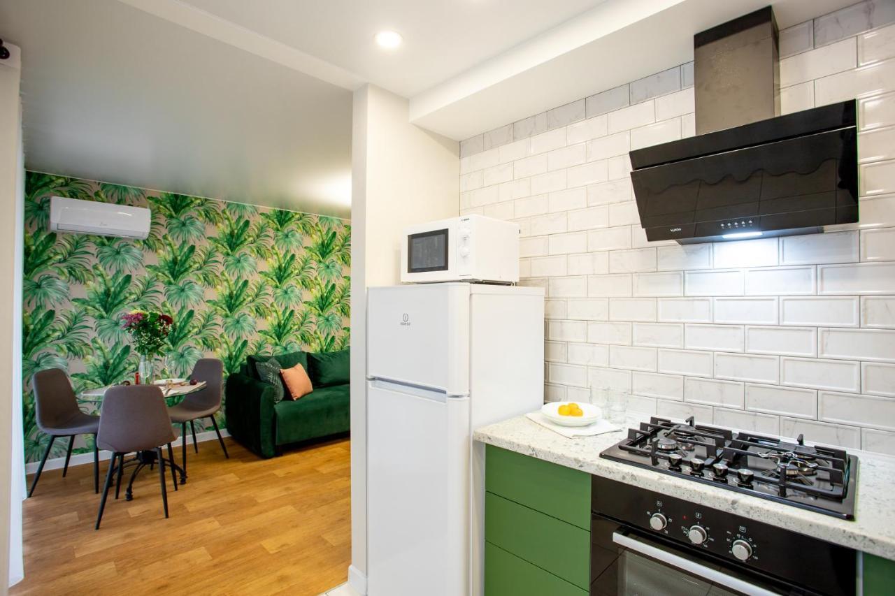 Luxury Apartment With 2 Bedrooms In The City Center Mykolaiv Eksteriør billede