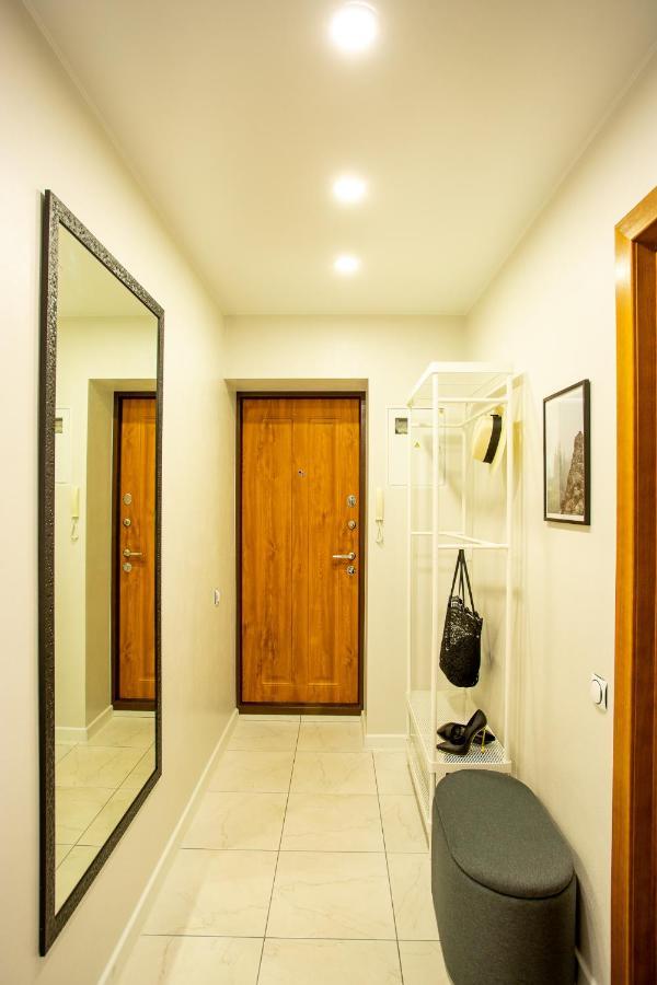 Luxury Apartment With 2 Bedrooms In The City Center Mykolaiv Eksteriør billede